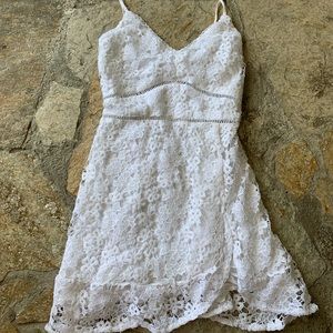 Abercrombie And Fitch white lace mini dress